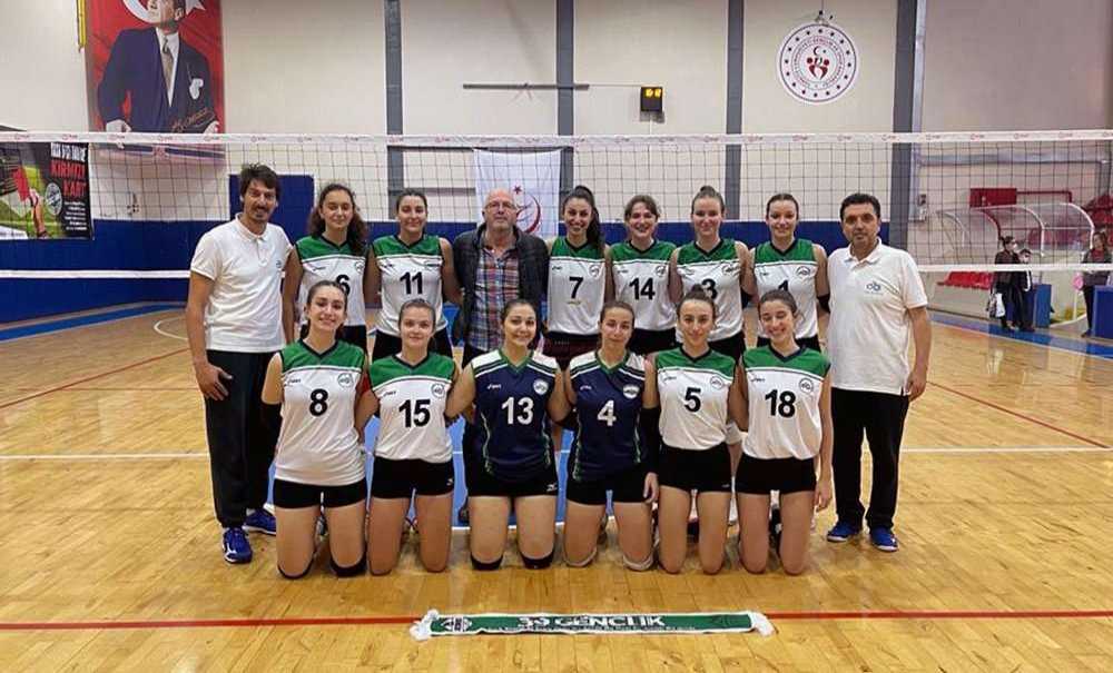 Çbsk Voleybol Takımı Lige Galibiyet İle Başladı