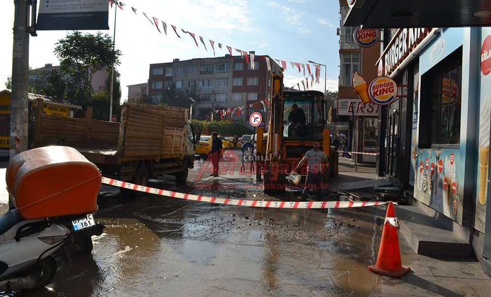 Teski Su Patlağına Müdahale Etti