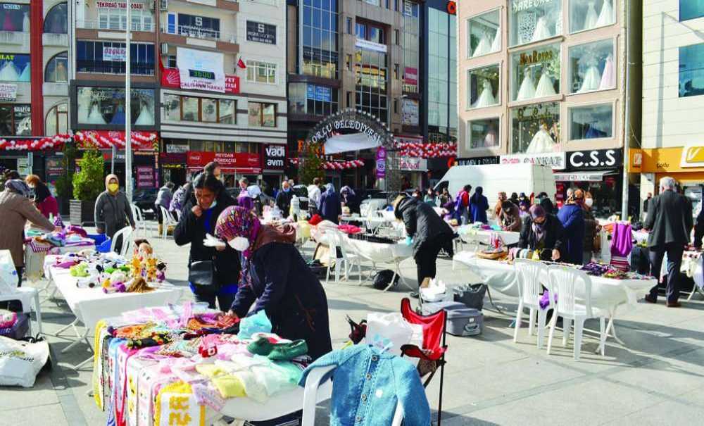 Çarşı Merkezi Renklendi!