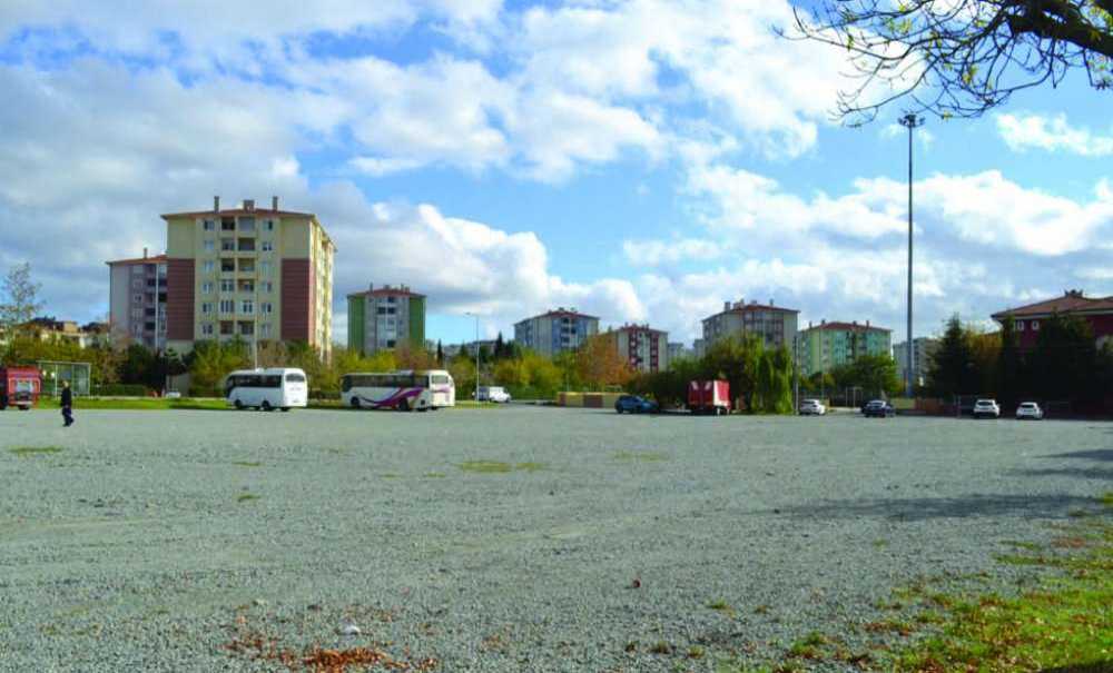 Pazar Yerinde Trafik Çıkmazı!