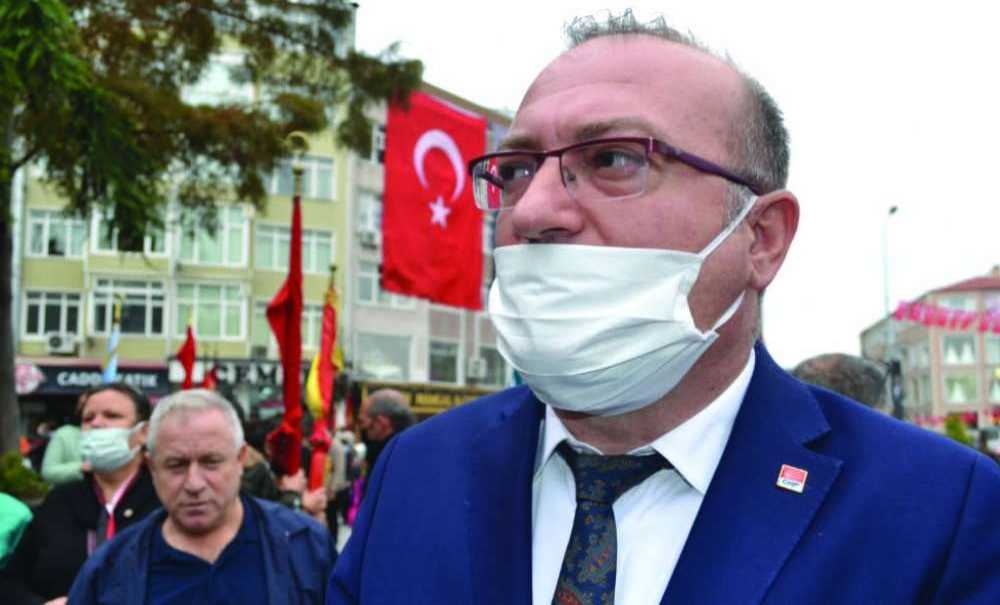 Ak Parti, Chp, Mhp Ve İyi Parti Çelenk Sundu