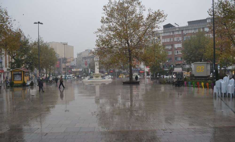 Sağanak Yağışlar Perşembe Gününe Kadar Devam Edecek