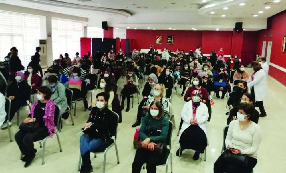 Meme Kanseri Farkındalık Semineri Büyük İlgi Gördü