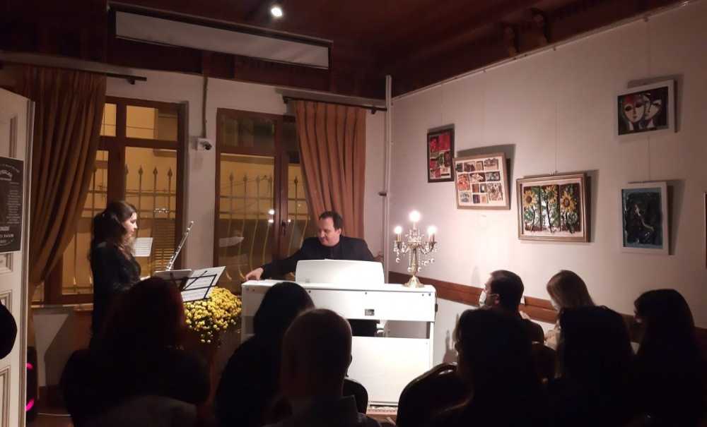 Flüt Piyano Konseri Büyük Beğeni Aldı