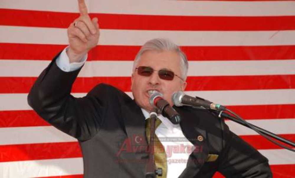 Eski Bakan Günay Ile Milletvekili Akbulut Arasında Tweet Polemiği