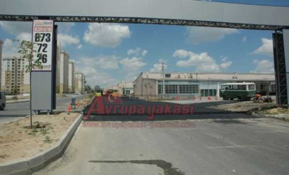 Yeni Sanayi Sitesinde Asfaltlama Çalışmaları Sürüyor