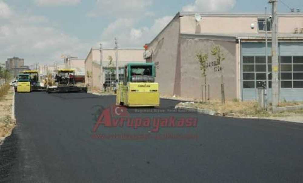 Yeni Sanayi Sitesinde Asfaltlama Çalışmaları Sürüyor