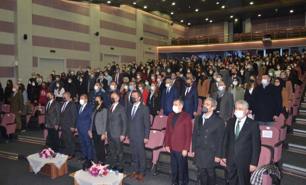 Çorlu'da Öğretmenler Günü Kutlandı