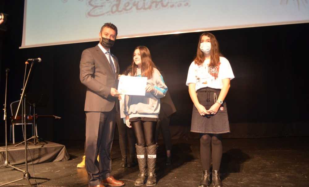 Çorlu'da Öğretmenler Günü Kutlandı