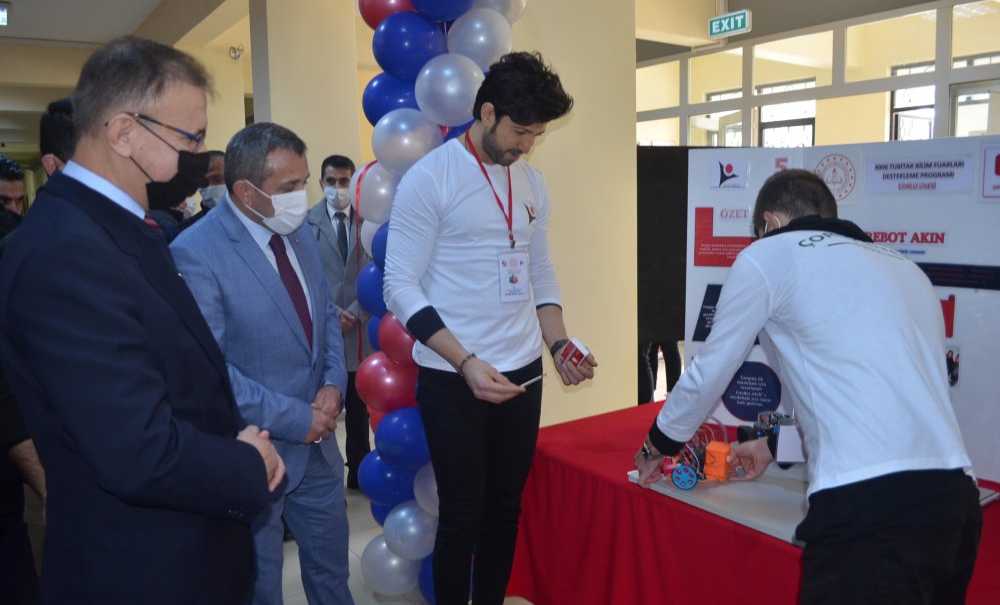 Bilim Fuarında Projeler Dikkat Çekti