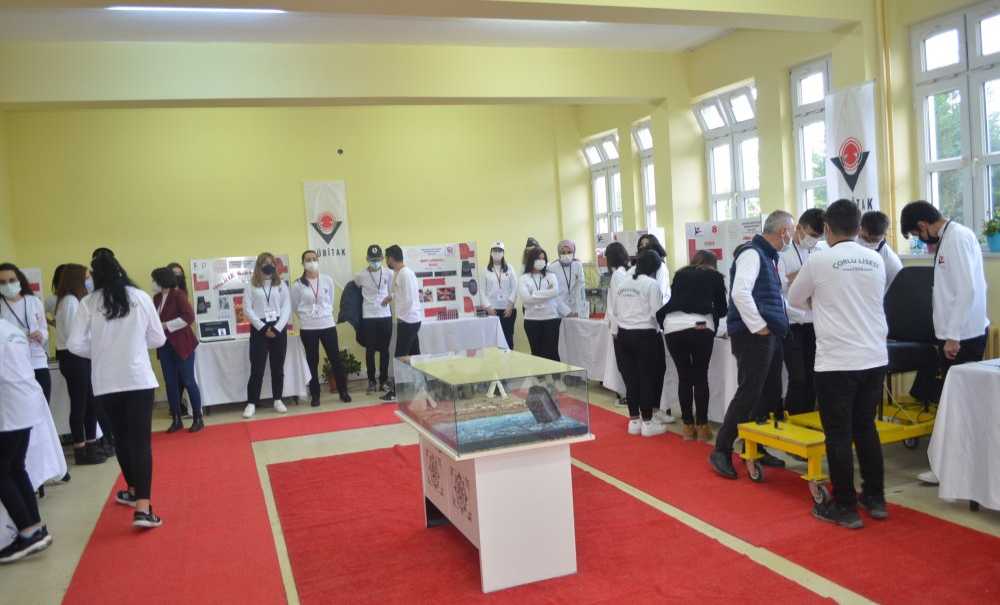 Bilim Fuarında Projeler Dikkat Çekti