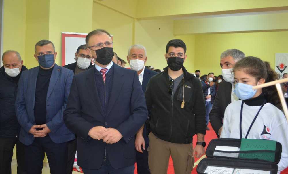 Bilim Fuarında Projeler Dikkat Çekti