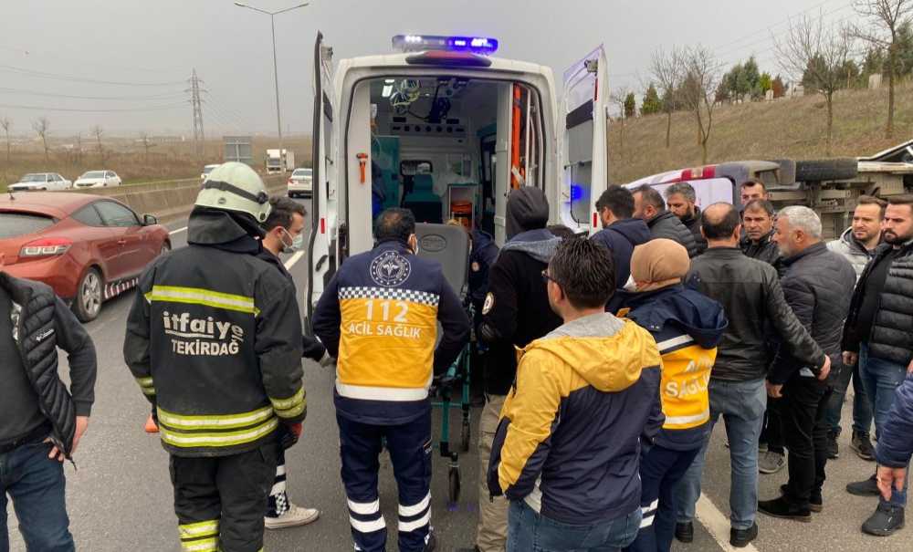 Uyuşturucu Yüklü Araç Polisten Kaçarken Kaza Yaptı, 3 Yaralı