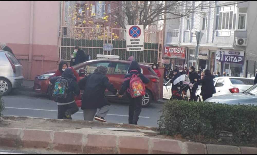 Yaya Geçidi Kapatıldı