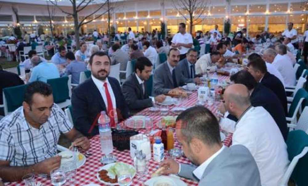 Çisad`dan İftar Yemeği