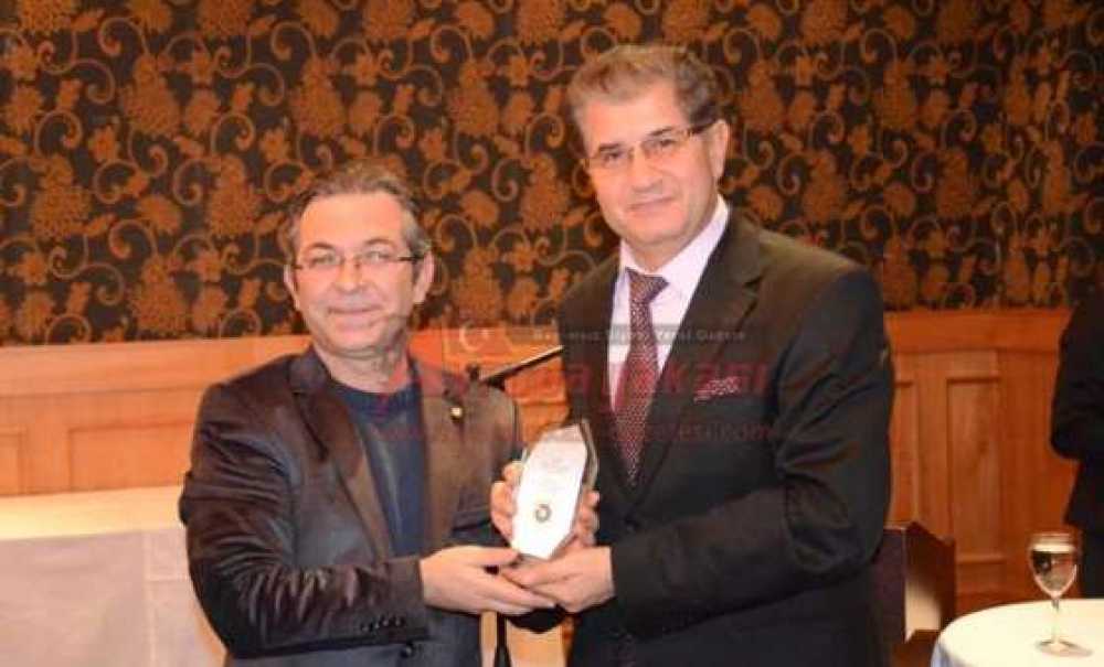 Çorlu Gazeteciler Derneği'nden Vali Yerlikaya Ve Kaymakam Doğan'a Şilt