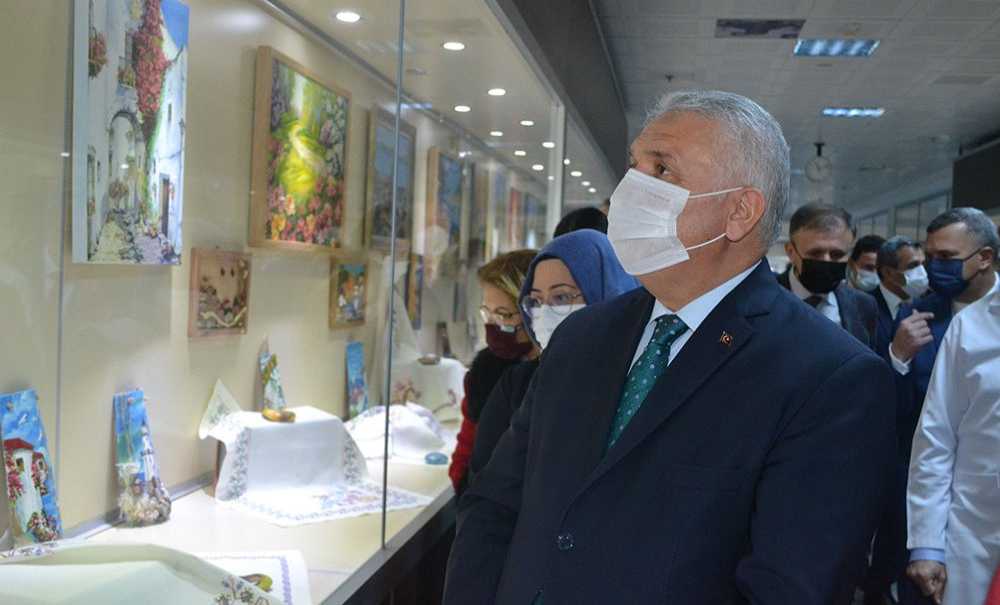 Çorlu Devlet Hastanesine Sanat Sergisi Açıldı