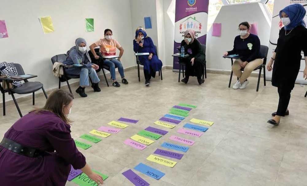 Büyükşehir Belediyesi'nden Kadın Çalışmaları Atölyesi