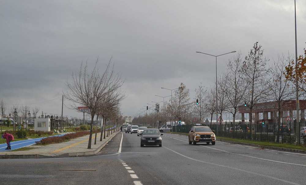 Vatandaşlar Hastanenin Karşısına Durak İstiyor