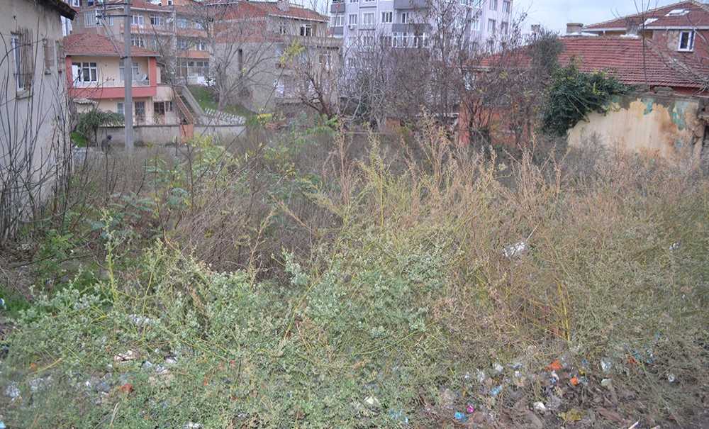 Boş Alanlar Çöplüğe Dönüyor!