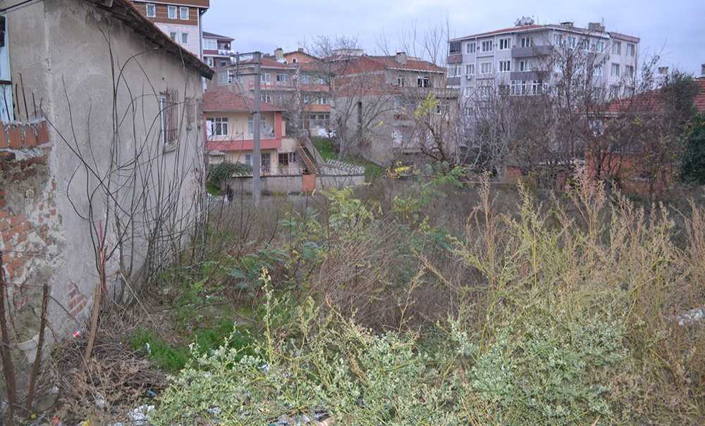 Boş Alanlar Çöplüğe Dönüyor!