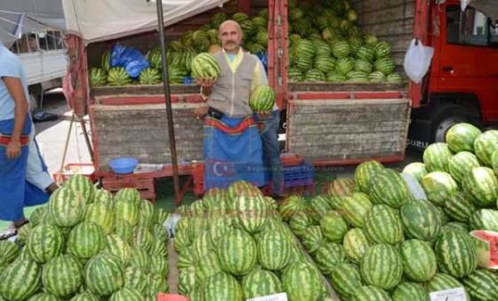 Yerli Karpuz Tezgahlarda