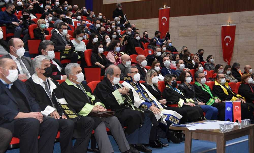 Nkü'de Cübbe Giyme Töreni Düzenlendi