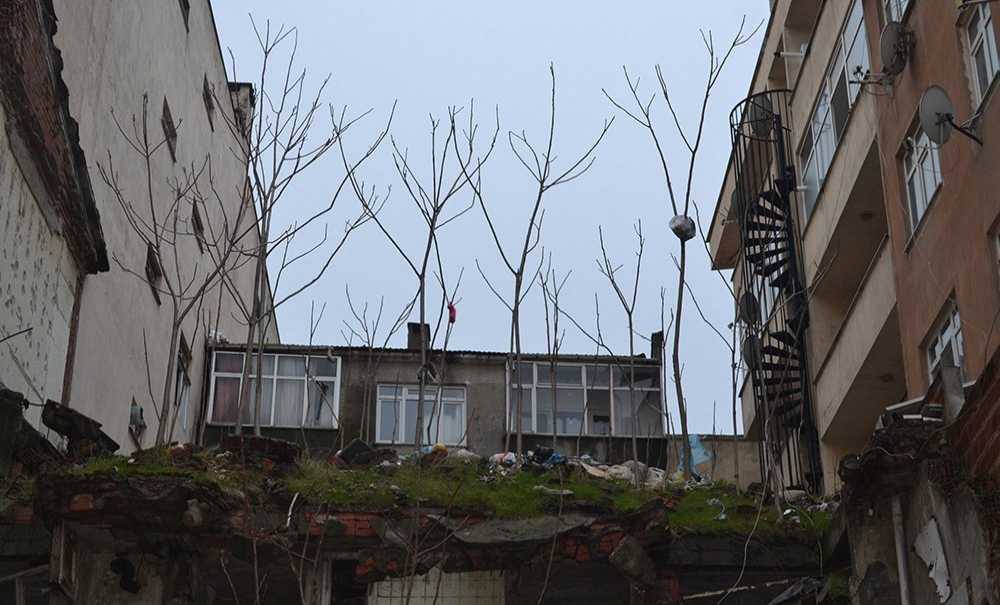 Ucube Bina Bir Türlü Yıkılmadı