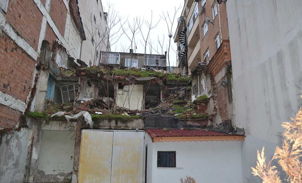 Ucube Bina Bir Türlü Yıkılmadı