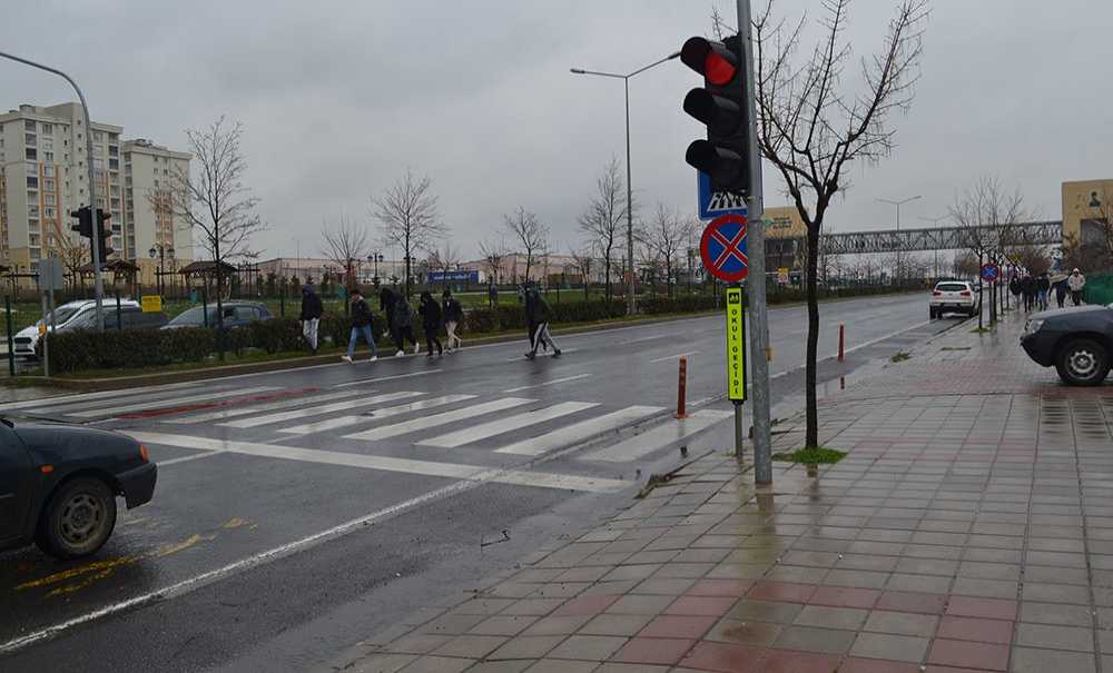 Öğrencilerin Tehlikeli Yolculuğu!