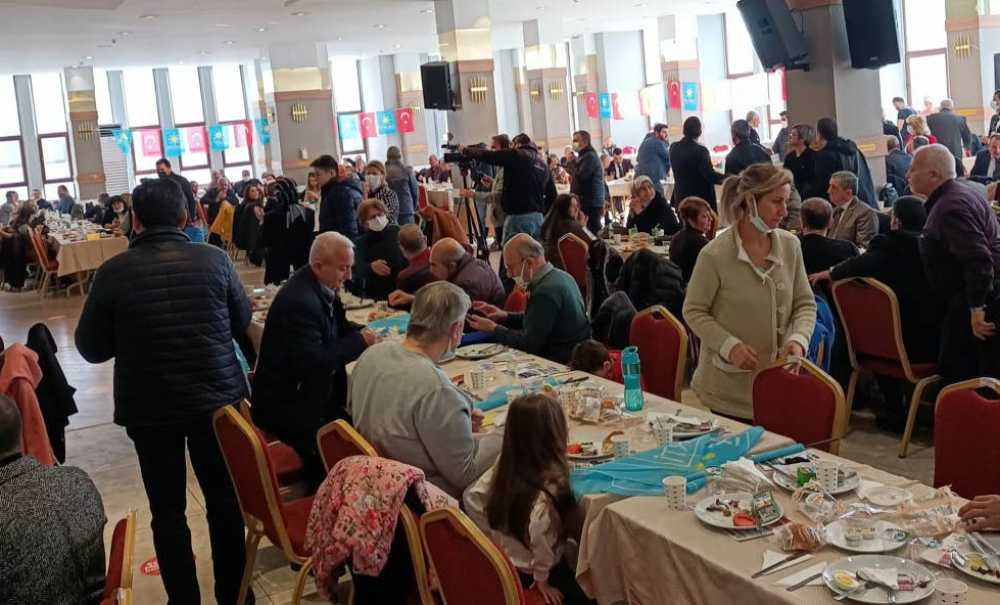 İyi̇ Parti Kahvaltıda Buluştu