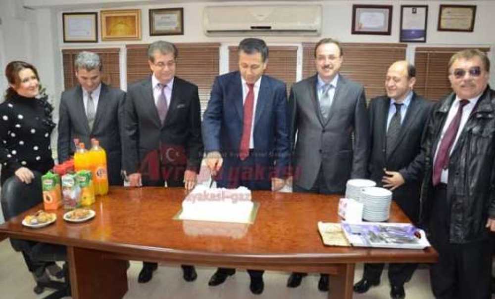 Avrupa Yakası Gazetesi'nden İdareciler Günü Nedeniyle Kutlama