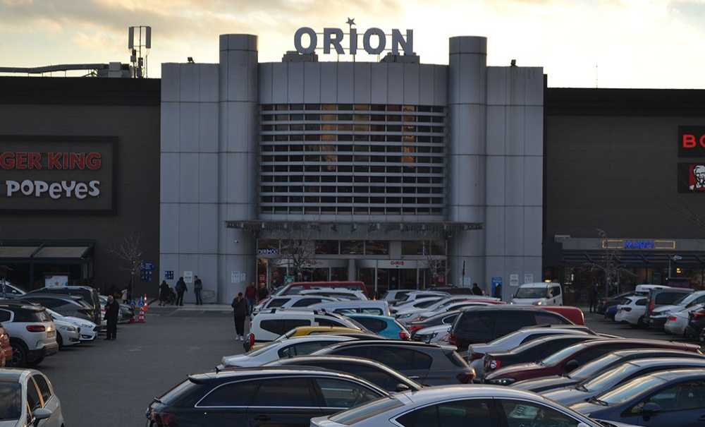 Vatandaşlar Yılbaşı Hazırlıklarına Başladı