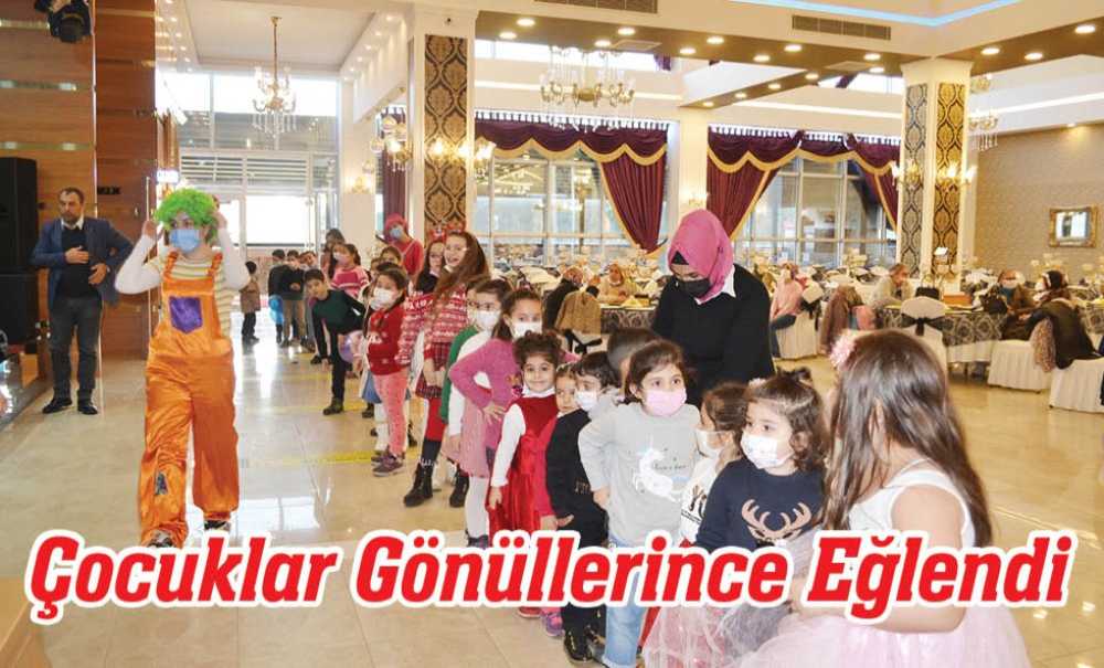 Çocuklar Gönüllerince Eğlendi