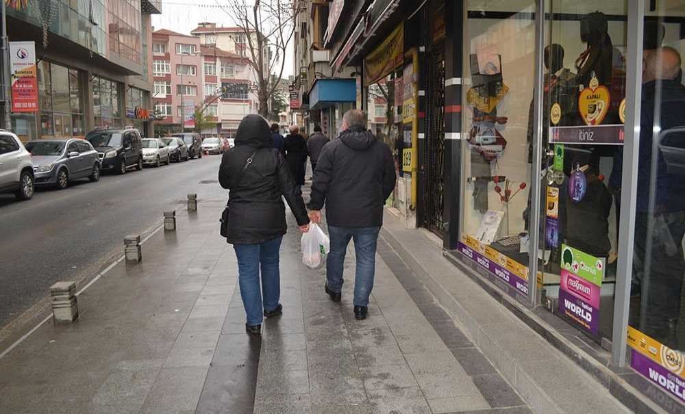 Yeni Yıl Hazırlıkları Sürüyor