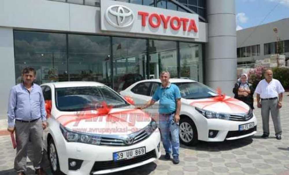 Yeni Corolla Çorlu'daki Sahiplerine Teslim Edildi