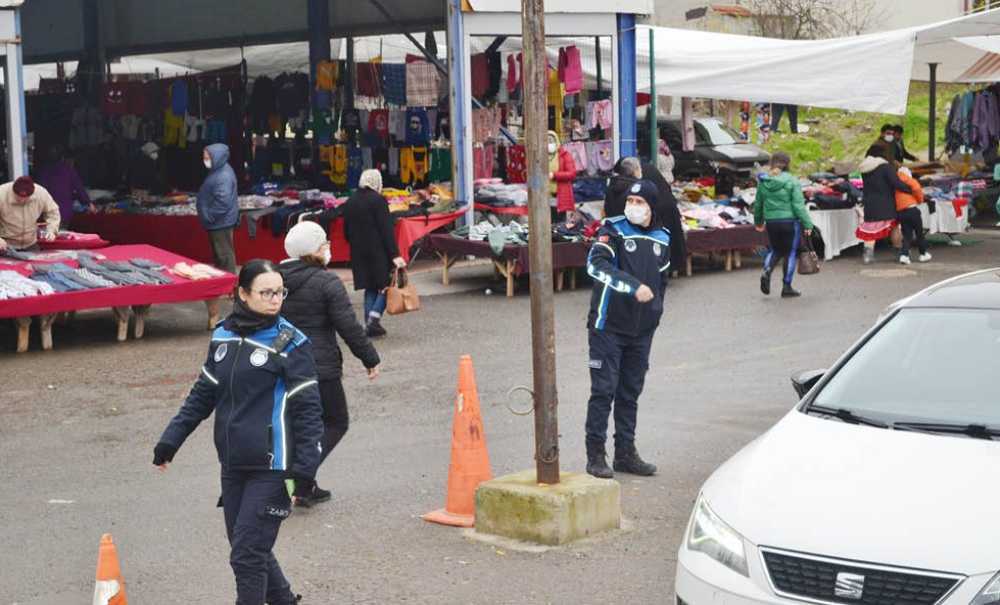 Yılın Son Pazarı Kuruldu