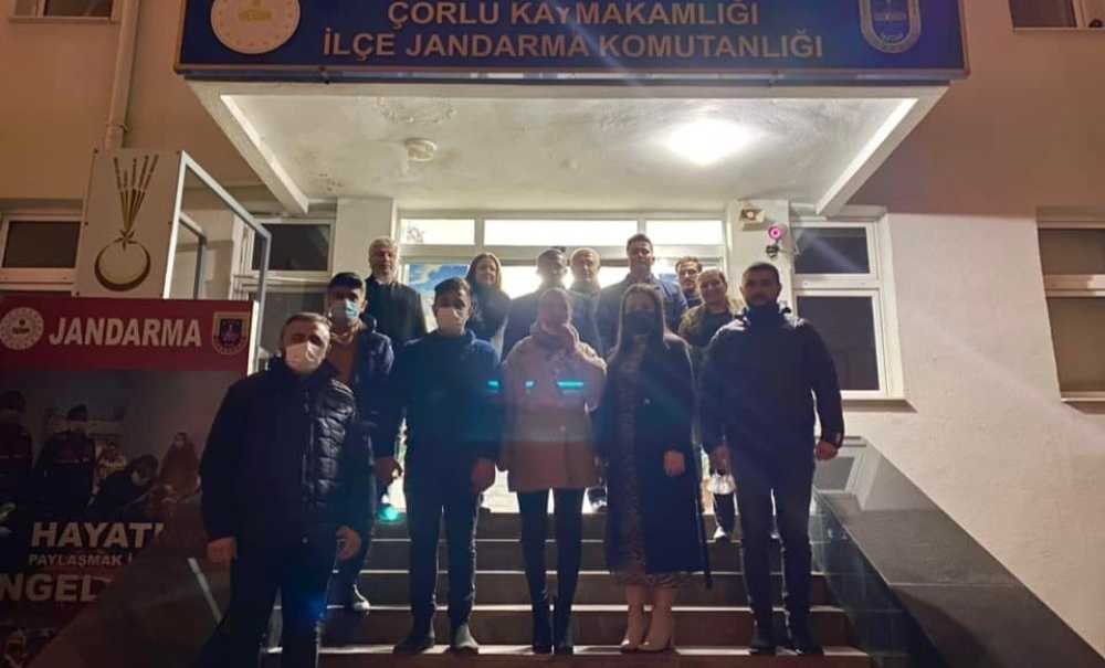 Çorlulu Vatandaşlar 2022'Yi Coşkuyla Karşıladı