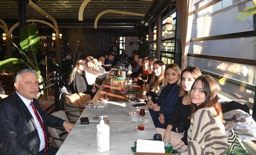 Vega Hospital Gazeteciler Gününü Kutladı