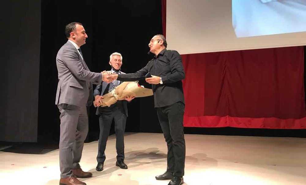 Sunay Akın, Öğretmenlerle Buluştu