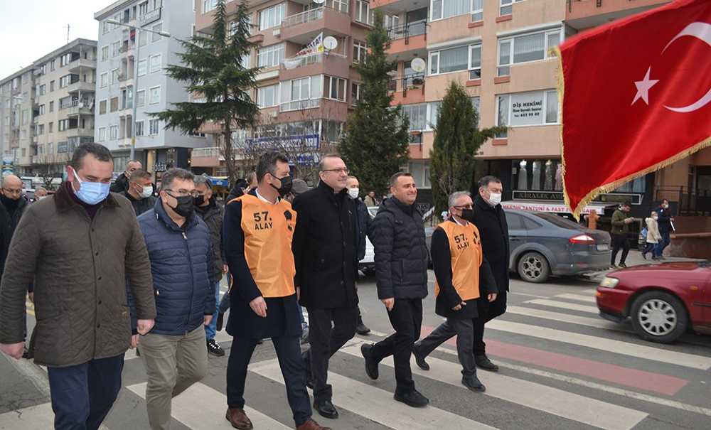 Çanakkale Zaferi İçin Tören Düzenlendi