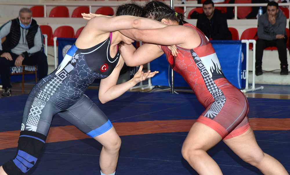 Çbsk Güreş Takımı Türkiye İkincisi Oldu