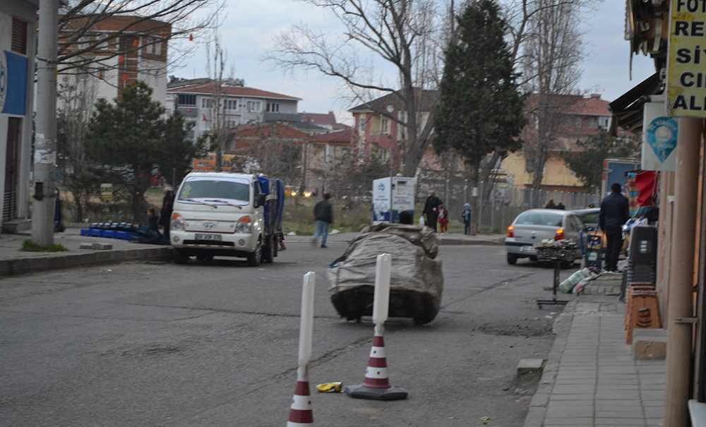 Kendi Küçük Yükü Ağır!