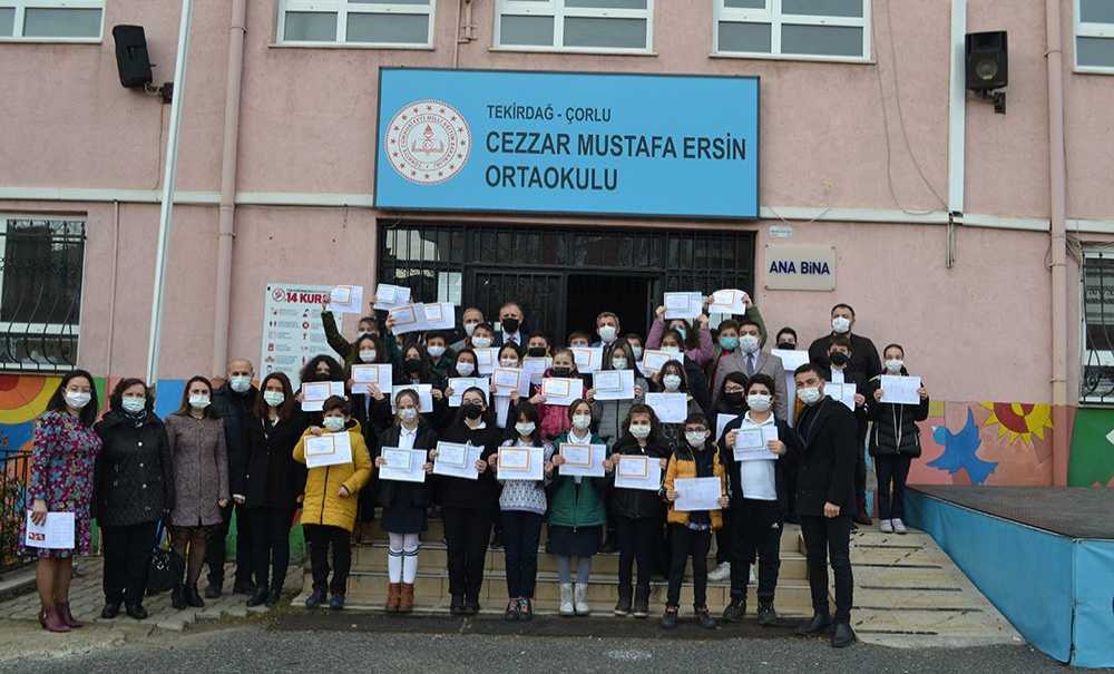 54 Bin Öğrenci Karne Heyecanı Yaşadı