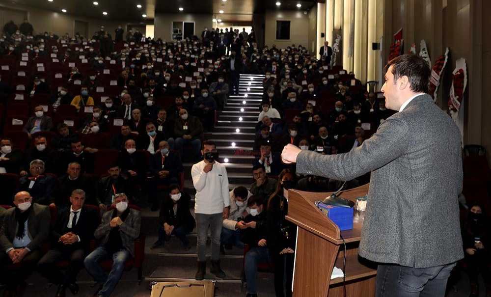 Başkan Akay, Şoförler Odası Genel Kurulu'na Katıldı