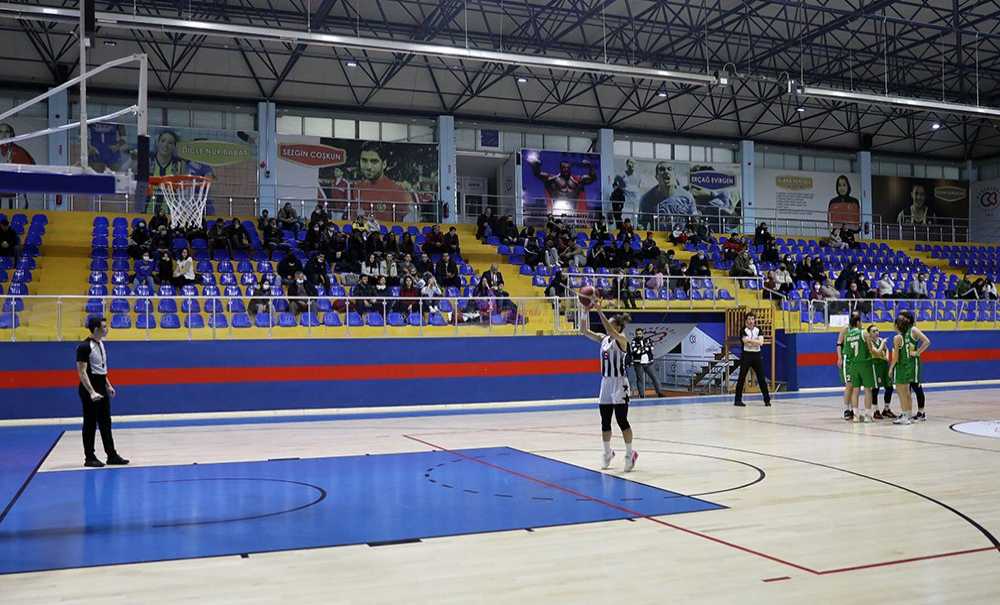 Sahasında Yine Kazandılar