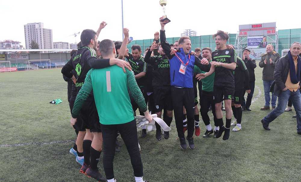 Başarılı Teknik Adam Şampiyonluğa Doymuyor