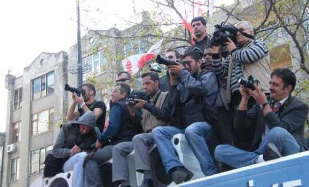 Çorlu Gazeteciler Derneği`nden 24 Temmuz Sergisi