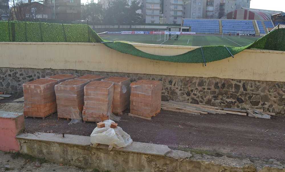 Spor Alanları Harabeliğe Döndü!