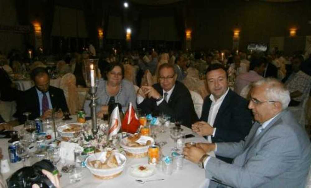 Göçmen Dernekleri Rumeli Balkan Federasyonu'nun Iftar Yemeğinde Buluştu